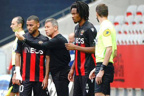 Adrian Ursea, alături de Alexis Claude Maurice și Khephren Thuram // FOTO: Imago