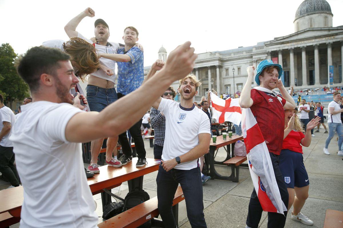 „Please don't take me home! ” » Câte milioane de halbe de bere s-au băut în Anglia, după calificarea în semifinalele EURO 2020