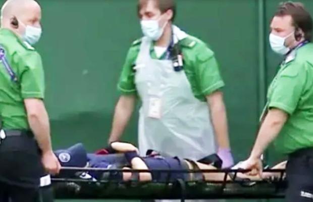 Alt incident teribil la Wimbledon: scos de pe teren pe targă!
