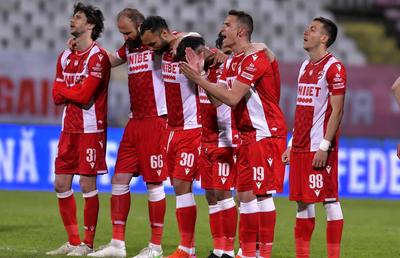 O vedetă pleacă de la Dinamo » „Câinii” îl pierd gratis: „Cu ce să se aleagă ei? Va merge și la FIFA”