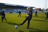 Boris Johnson, propunere contestată pentru stadioanele din Anglia, într-o zi cu peste 27.000 de noi cazuri de Covid-19
