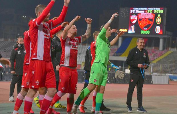 Jucătorii lui Dinamo, comunicat incendiar: „DDB nu și-a respectat promisiunile! Riscăm să rămânem pe drumuri!”