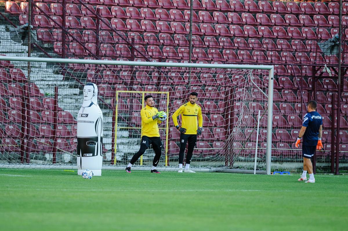 CFR Cluj nu se joacă! Șanse mari ca Șumudică să primească alte trei achiziții
