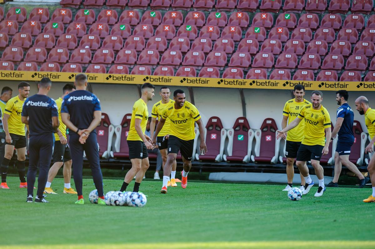 CFR Cluj nu se joacă! Șanse mari ca Șumudică să primească alte trei achiziții