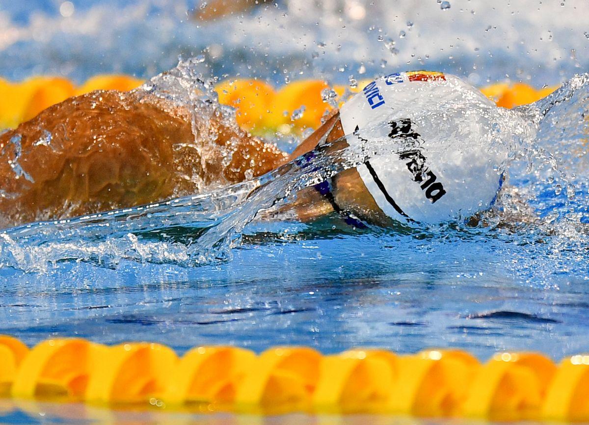 Prima medalie pentru România la CE de Juniori de la Otopeni! Popovici, Stancu, Cozma și Dinu aduc AURUL la 4x100m liber, după un finiș fabulos!