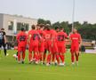 Debut de coșmar: Ngezana s-a făcut de râs la primul meci pentru FCSB! + Ce stoperi vor fi titulari în prima etapă