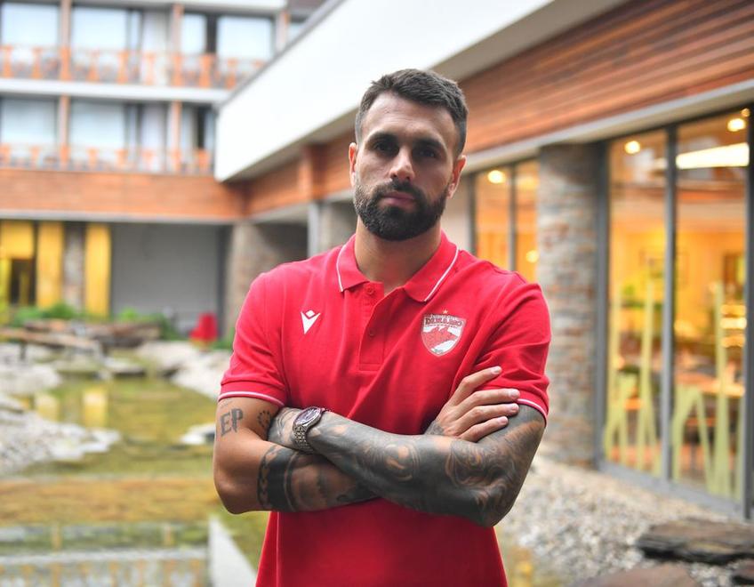 Gonçalo Gregório, atacantul lusitan al roș-albilor, a învățat deja primele cuvinte în limba română și e gata să debuteze pentru Dinamo.