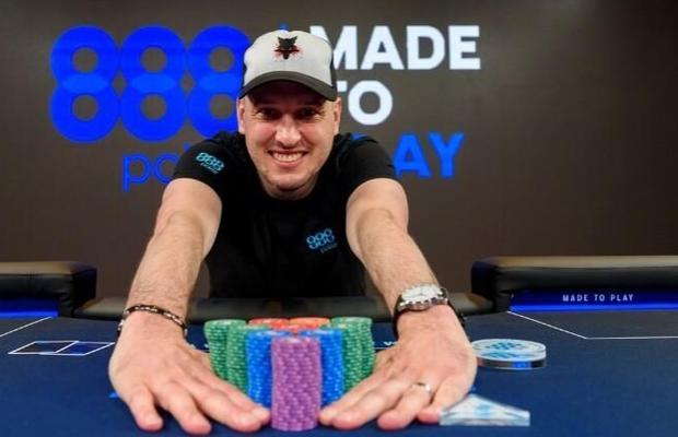 În mintea unui profesionist - ambasadorii 888poker răspund la cele mai comune întrebări