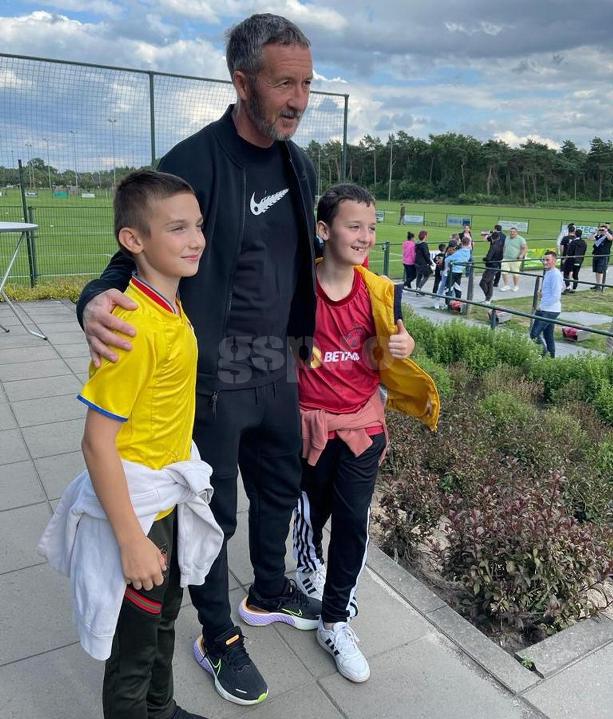 Debut de coșmar: Ngezana s-a făcut de râs la primul meci pentru FCSB! + Ce stoperi vor fi titulari în prima etapă