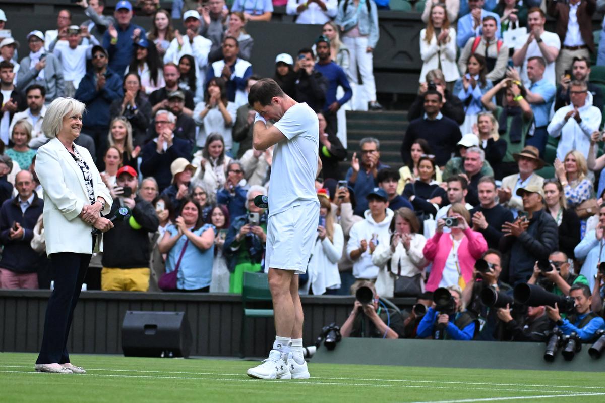 Andy Murray, în lacrimi pe Arena Centrală de la Wimbledon » Discurs emoționant de adio în fața lui Djokovic, McEnroe și Swiatek