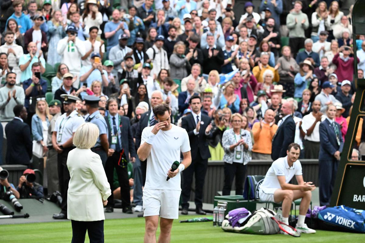 Andy Murray, în lacrimi pe Arena Centrală de la Wimbledon » Discurs emoționant de adio în fața lui Djokovic, McEnroe și Swiatek