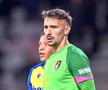 Ionuț Radu a prins doar 5 meciuri la Bournemouth, unde n-a mai apărat de 8 luni, de la un 1-6 cu Manchester City / Foto: Imago