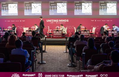 Partidele din a opta rundă de la Superbet Chess Classic România 2024 s-au încheiat cu remize