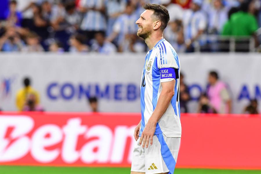 Argentina - Ecuador » Lionel Messi, salvat de Emiliano Martinez / Foto: Imago Images Scaloni a anunțat starea lui Lionel Messi înaintea semifinalei cu Canada