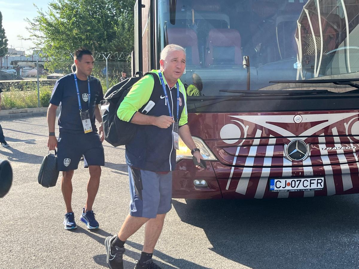 CFR Cluj a ajuns în Ghencea pentru Supercupa
