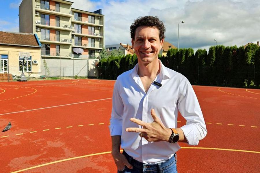 Românul cu 16 meciuri în Champions League l-a lăudat pe Politic: „Sunt sigur de asta” + Ce trebuie să schimbe Dan Petrescu