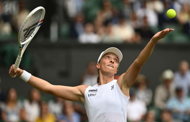 Iga Swiatek a avut chef de glume după ce s-a calificat în „optimi” la Wimbledon » Și-a dezvăluit mâncarea preferată: „Știu că e ciudat”