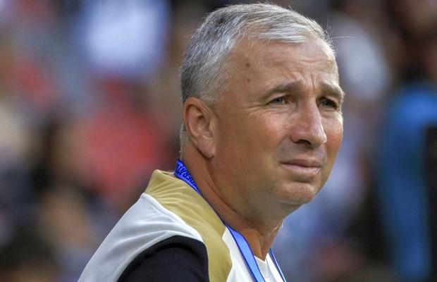 Dan Petrescu a acuzat probleme de sănătate și nu a venit la flash-interviu: „Domnul doctor e lângă dânsul”