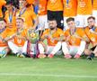 FCSB a primit trofeul Supercupei României, după 2-1 cu CFR Cluj. Foto: Cristi Preda & Andrei Furnigă (GSP.RO)