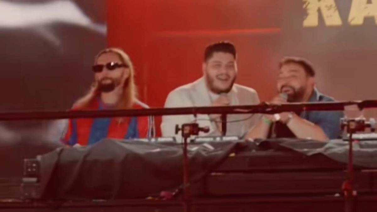 Peste 70.000 de oameni, pe Arena Națională, la Neversea Kapital! Salvatore Ganacci a mixat purtând un tricou cu Gică Hagi, iar Florin Salam a fost surpriza serii