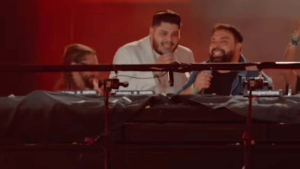 Peste 70.000 de oameni, pe Arena Națională, la Neversea Kapital! Salvatore Ganacci a mixat purtând un tricou cu Gică Hagi, iar Florin Salam a fost surpriza serii