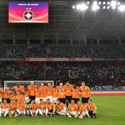 FCSB a primit trofeul Supercupei României, după 2-1 cu CFR Cluj. Foto: Cristi Preda & Andrei Furnigă (GSP.RO)