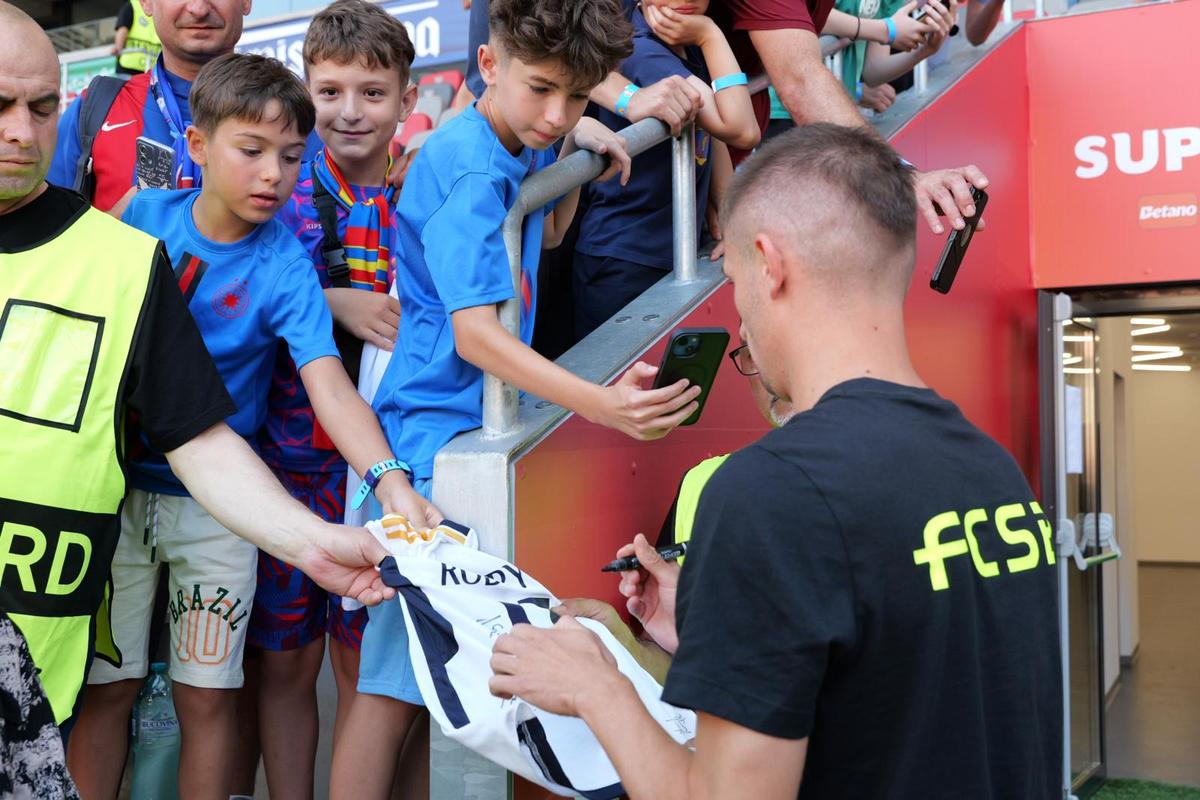 Ce au găsit jandarmii în Ghencea, înainte de FCSB - CFR Cluj