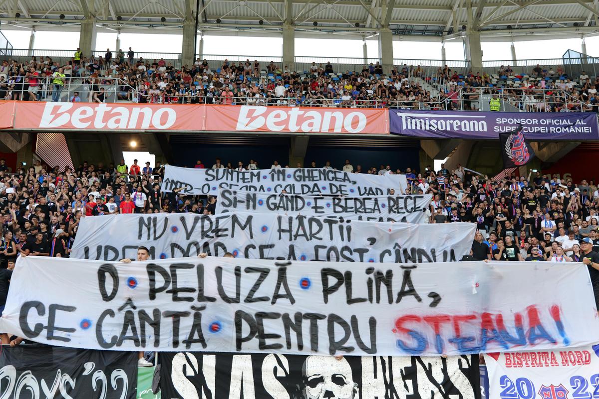 Mesajul apărut în peluza FCSB-ului la meciul cu CFR Cluj din Supercupa României