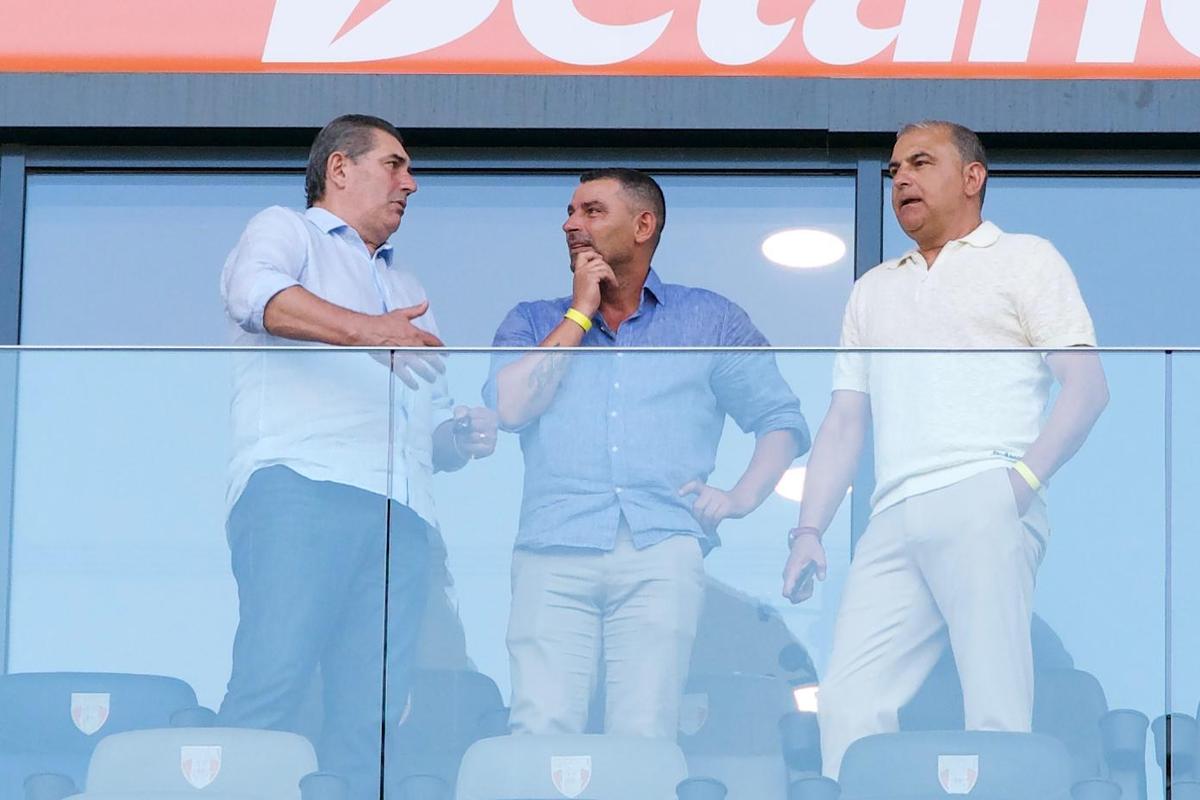 Vedetele s-au înghesuit la FCSB - CFR Cluj! Imaginile surprinse de GSP în Ghencea