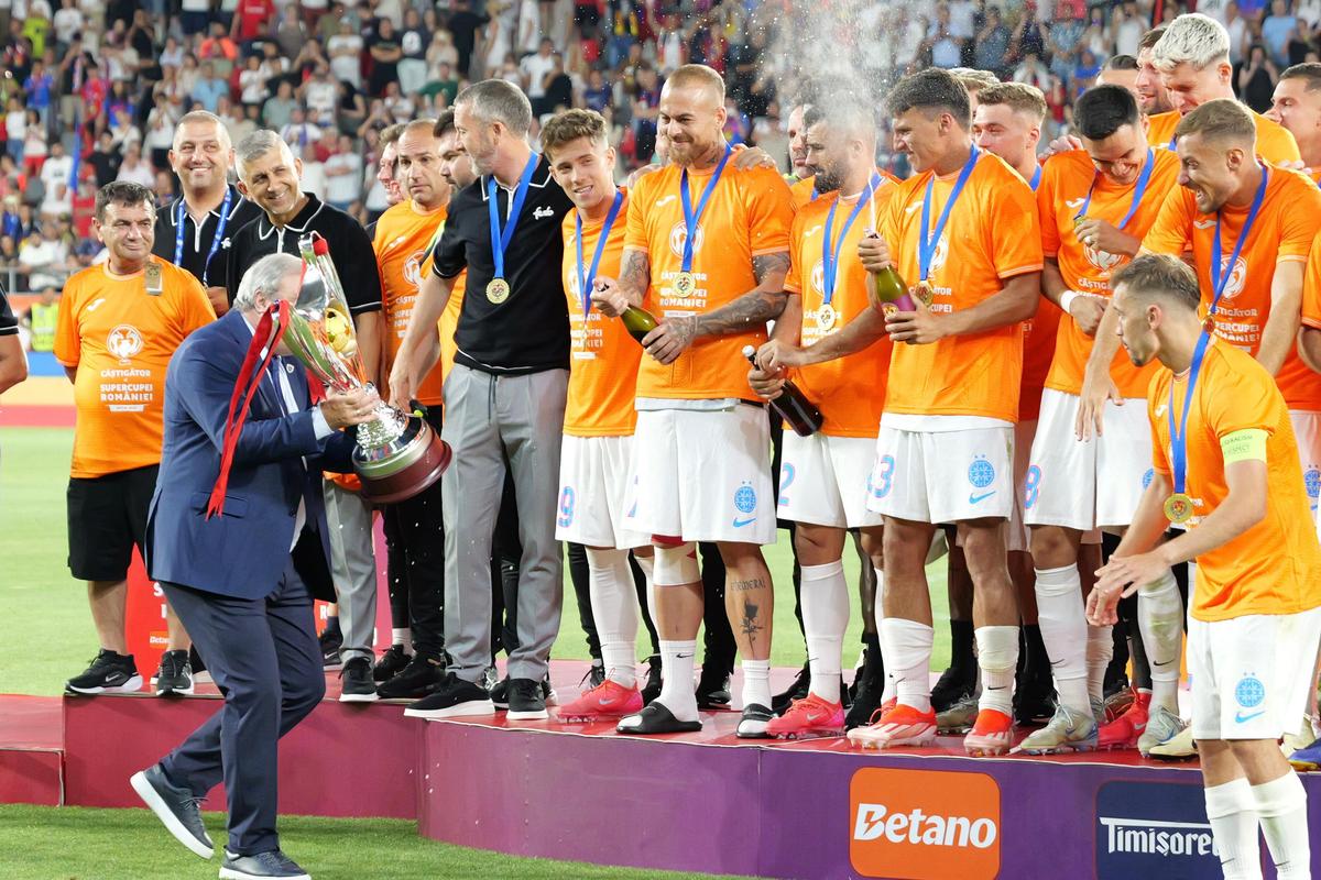 Charalambous a făcut-o supercampioană pe FCSB și ulterior a dezvăluit: „Am primit ceva oferte. Asta am hotărât”