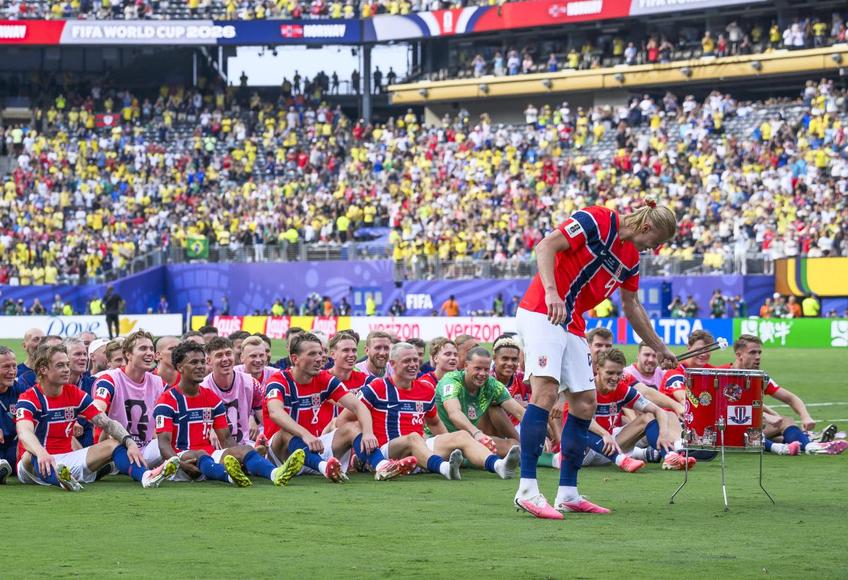 Imagini de la finalul meciului Brazilia - Norvegia, cu Neymar și Haaland / FOTO: Imago