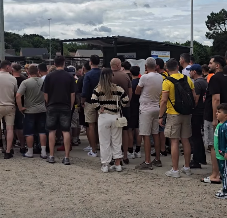 FCSB, susținută în număr mare la amicalul cu Royale Union // Capturi foto: Instagram @FCSB