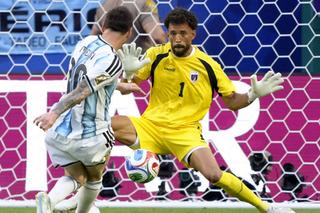 S-a implicat Messi?! » Portarul-erou Vozinha ar putea prinde transferul carierei în această vară