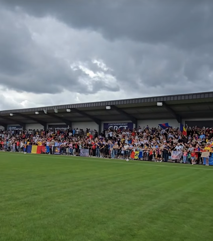FCSB, susținută în număr mare la amicalul cu Royale Union // Capturi foto: Instagram @FCSB