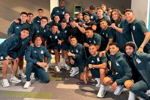 Mexicanii s-au fotografiat cu ceasurile Rolex primite cadou / Foto: Instagram