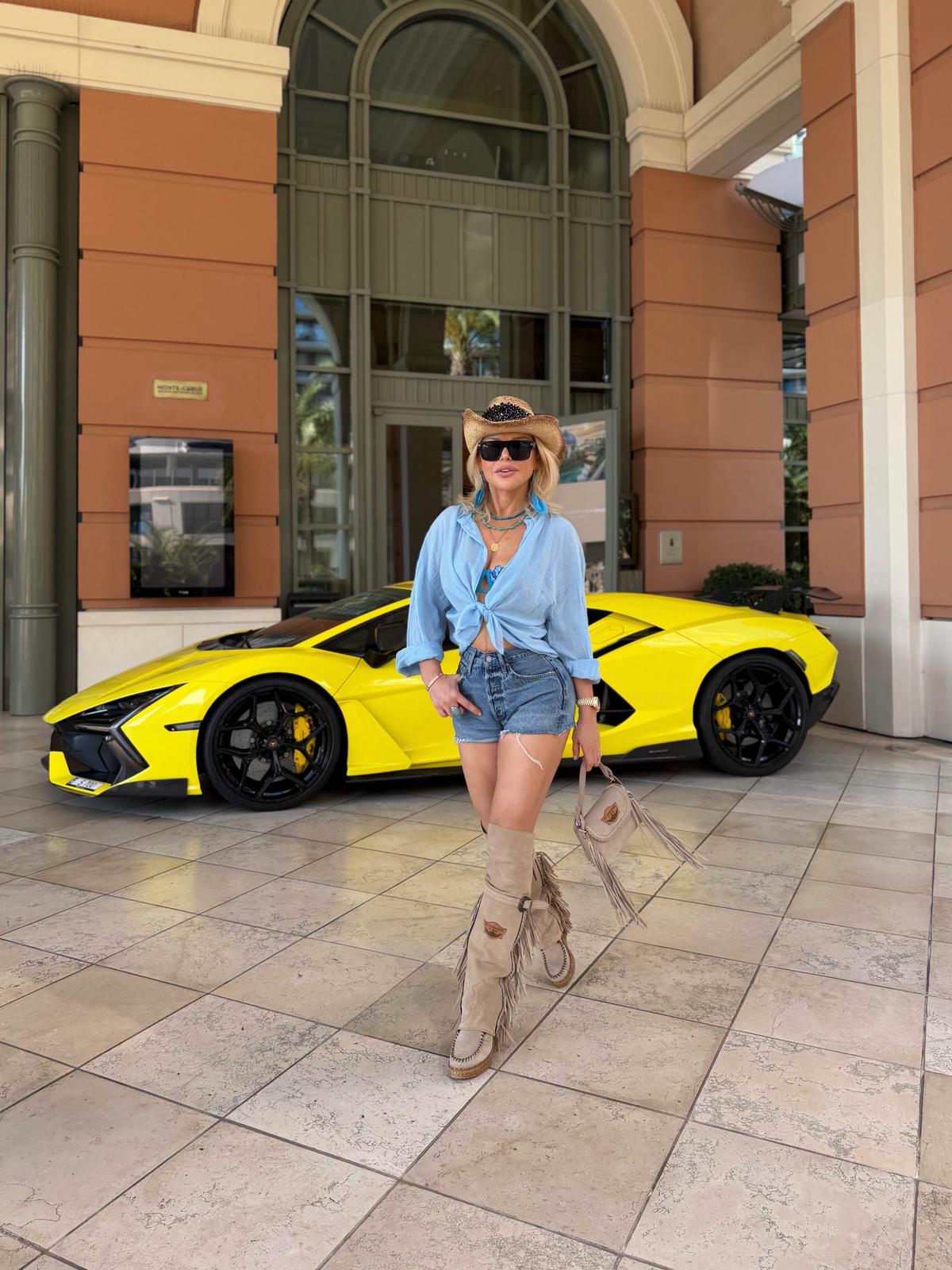 Escapadă de lux în locația miliardarilor, după show-urile pentru Halep și Nadia: „Rămâi sexy!”