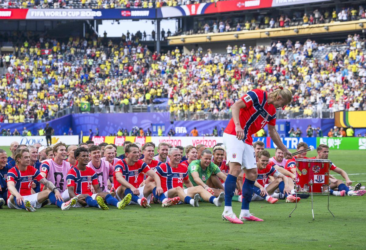 Imagini de la finalul meciului Brazilia - Norvegia, cu Neymar și Haaland