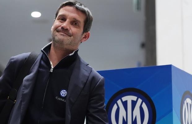 Nume mari, bani puțini » Cristi Chivu și bariera impusă de patronul Oaktree