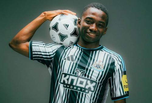 Bazoumana Toure, prezentat de Newcastle