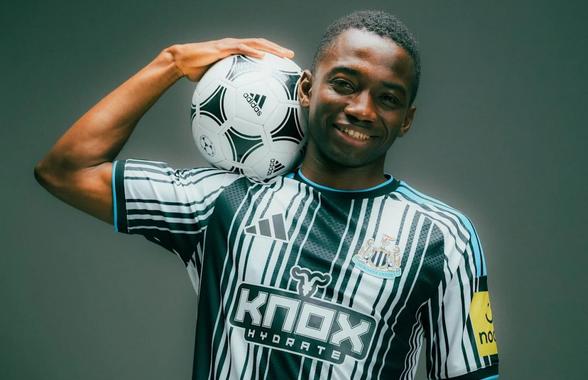 Newcastle l-a transferat pe înlocuitorul lui Anthony Gordon, plecat la Barcelona