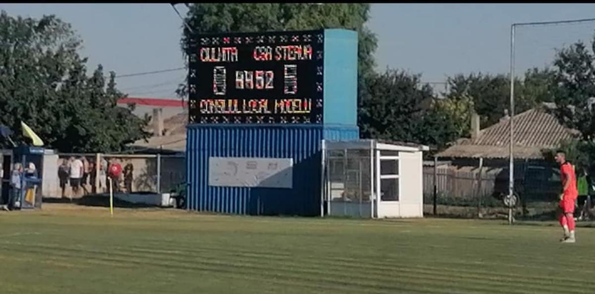 Ultrașii CSA Steaua au făcut curat după show » Gestul acestora după promovarea în Liga 3