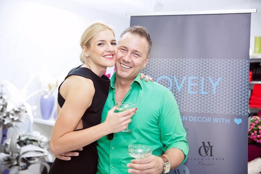 Andreea și soțul ei, Bane Mitrovici, cel care conduce Agenția EXCLUSIV Ea e Anamaria Prodan din volei: face și desface contracte de la echipele puternice din România! + E și un conflict de interese?