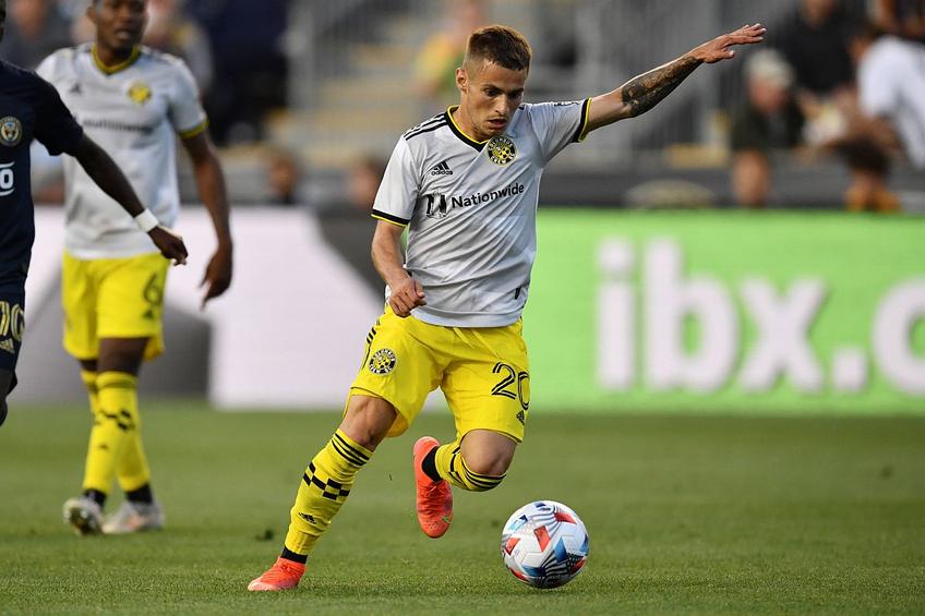 Alexandru Mățan (22 de ani), ultima dată în SUA, la Columbus Crew, va fi noul jucător al Rapidului. Informația a fost prezentată în exclusivitate de Gazeta Sporturilor.