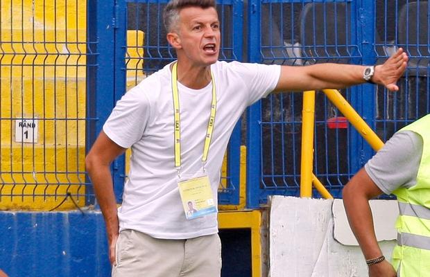 Ovidiu Burcă, mesaj tranșant pentru jucători după înfrângerea cu Oțelul: „Aici oamenii nu așteaptă decât victoria! Ori rezistă la presiune, ori...”