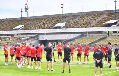 Un om important e accidentat și absentează la Sparta Praga - FCSB: „Vor juca fără el!”