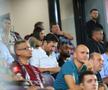 Diogo Mendes, în tribune la Rapid - Sepsi înainte să semneze cu giuleștenii / foto: Ionuț Iordache