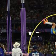 Armand Duplantis, record mondial la săritura cu prăjina la JO 2024 Foto: Imago