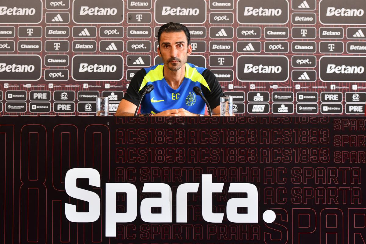 Șase! Charalambous și Pintilii joacă din amintiri, Băluță știe cum să dea gol „spartanilor”. Un detaliu surprinzător la Letna