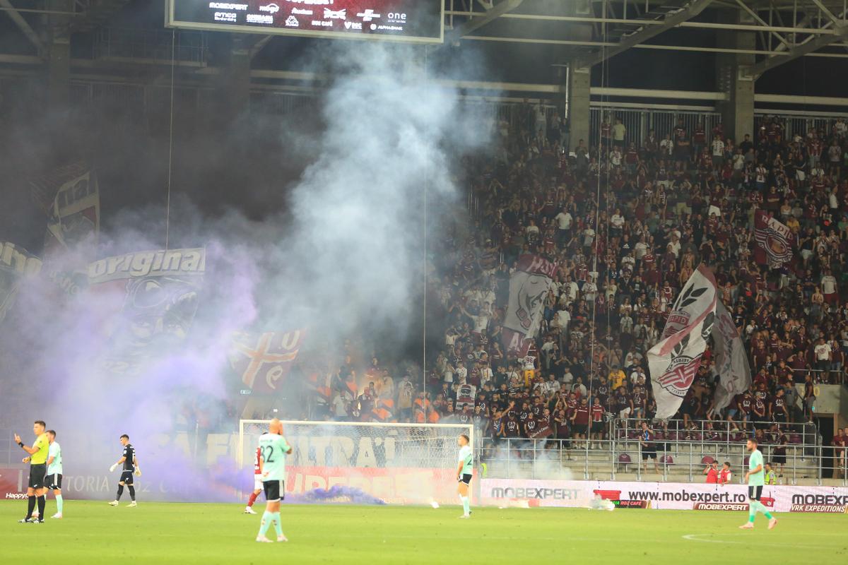 Probleme majore pentru Dinamo și Rapid! Sunt recidiviste și riscă suspendarea!