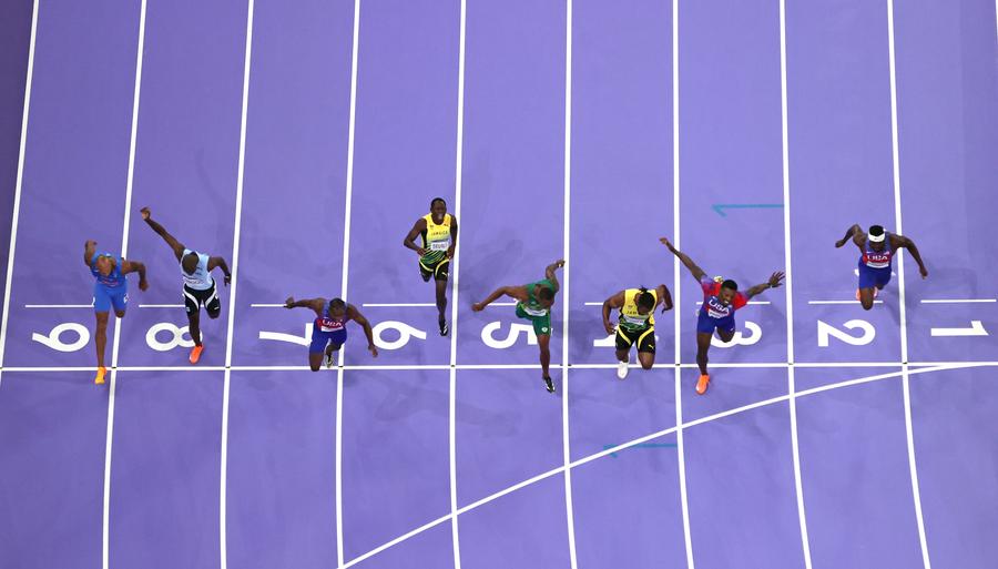 Noah Lyles a câștigat una dintre cele mai echilibrate finale din istoria Jocurilor Olimpice / Foto: Getty Images Fanii au luat foc după finala de la 100 de metri la atletism: „Thompson a fost jefuit!” » Ce spune regulamentul, de fapt